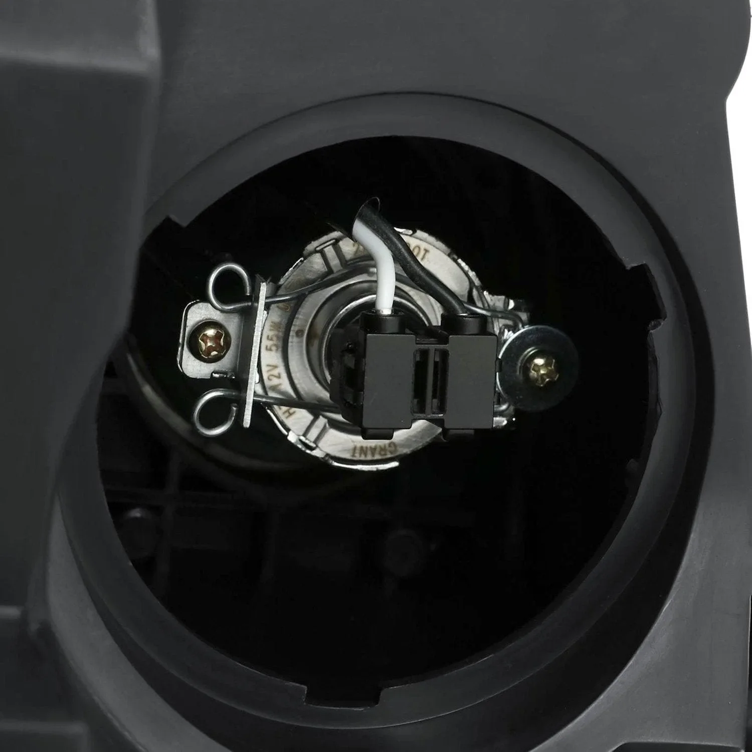 AlphaRex Projector Headlights Ram 1500 2019-2024  [Pro Series - Sequential Signal] Jet Black / Black / Chrome - Image 16