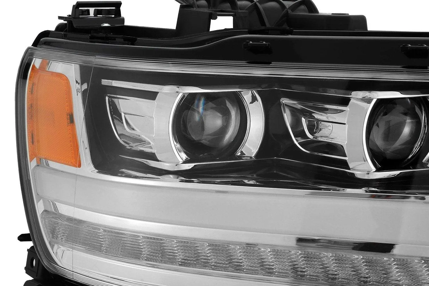 AlphaRex Projector Headlights Ram 1500 2019-2024  [Pro Series - Sequential Signal] Jet Black / Black / Chrome - Image 8